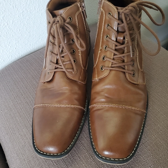 Sonoma Oxford Style Boots - Picture 2 of 5